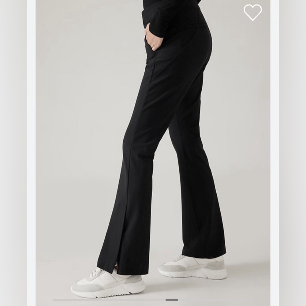 Athleta Stellar FLARE Trouser Pant Size 2 Black